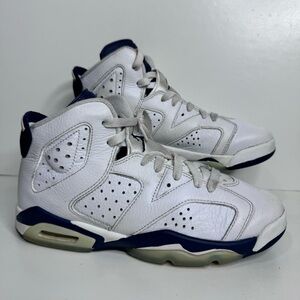 Nike Youth size 6y Air Jordan 6 retro GS midnight navy 2022 white blue kids rare